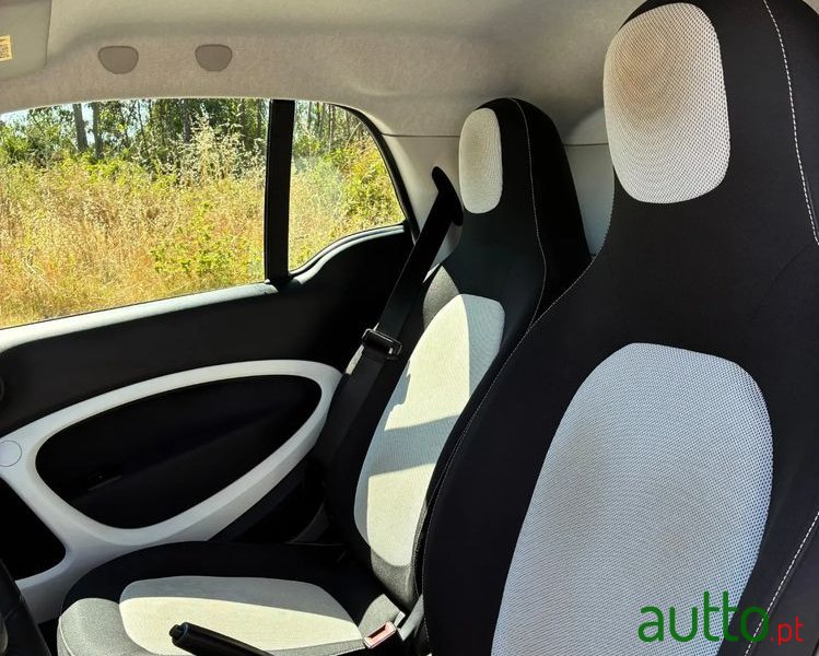 2015' Smart Fortwo 0.9 Passion 90 photo #5
