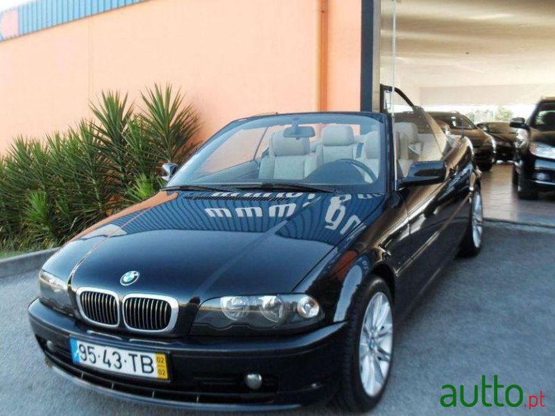 2002' BMW 320 Ci Cabrio photo #2