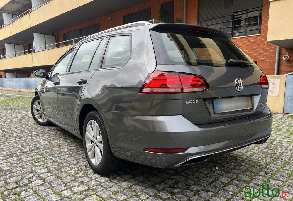 2019' Volkswagen Golf Variant photo #1