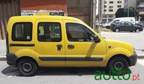2001' Renault Kangoo Prestige photo #1
