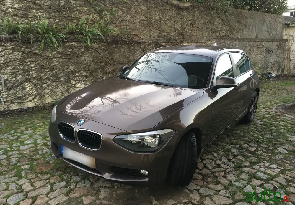 2013' BMW 116 D Urban Line photo #1