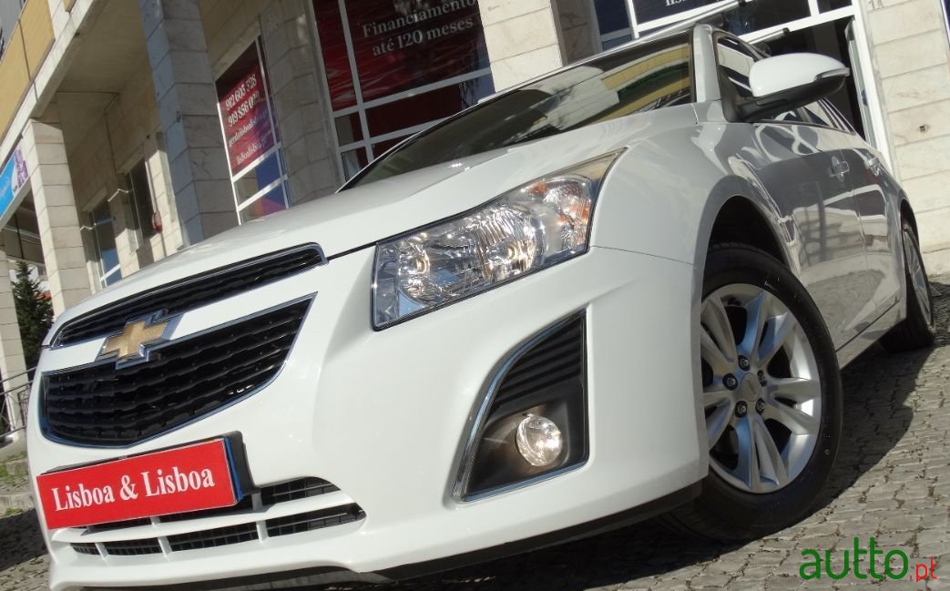 2014' Chevrolet Cruze Sw photo #1