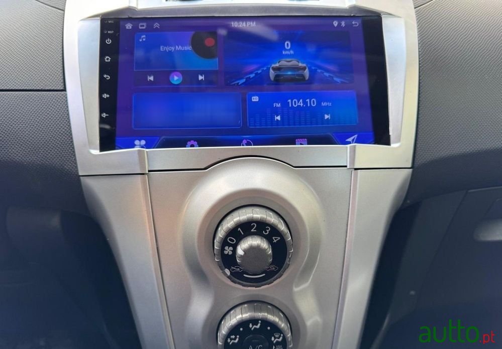 2008' Toyota Yaris 1.0 Vvt-I Ac photo #5