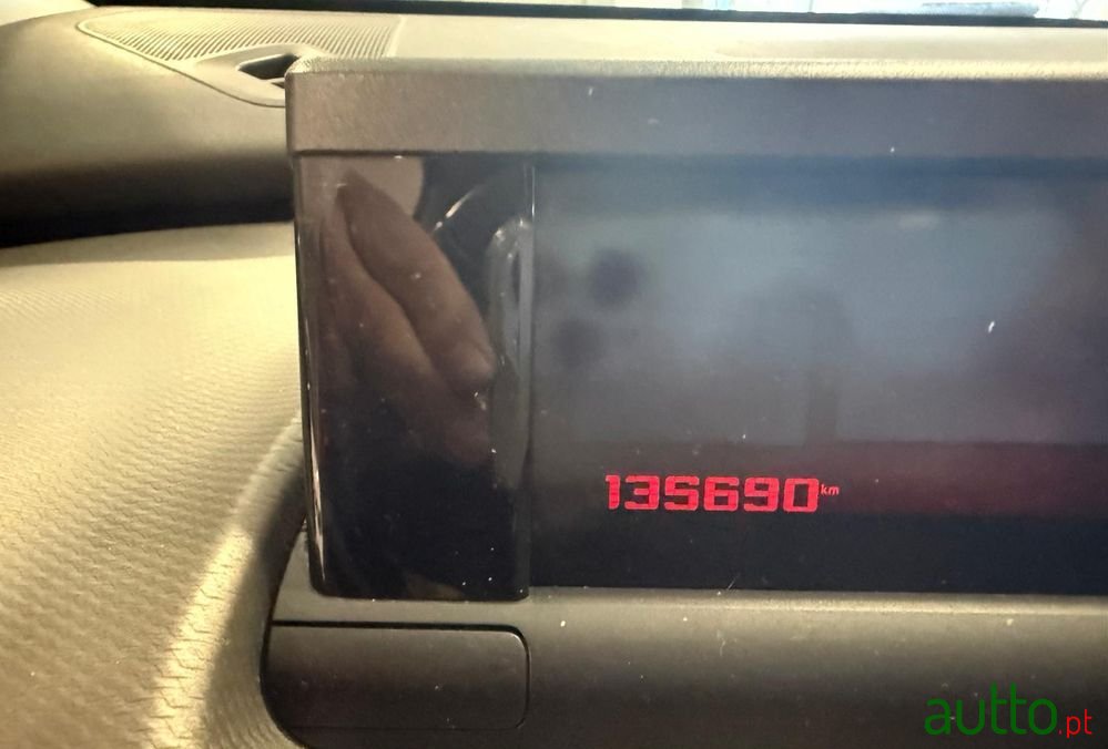 2015' Citroen C4 Cactus photo #6