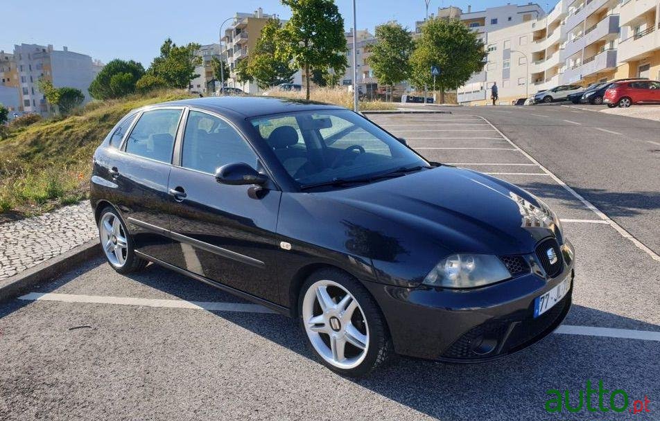 2007' SEAT Ibiza photo #1