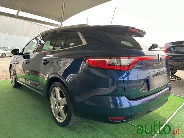 2016' Renault Megane Sport Tourer photo #4