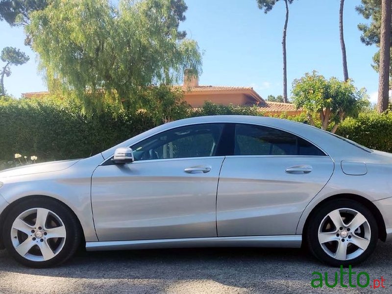 2015' Mercedes-Benz Cla-180 photo #3