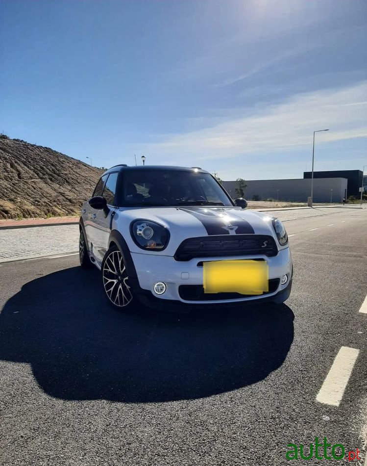 2015' MINI Countryman Cooper Sd photo #4