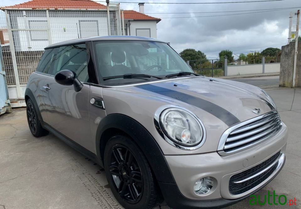 2012' MINI Cooper photo #1