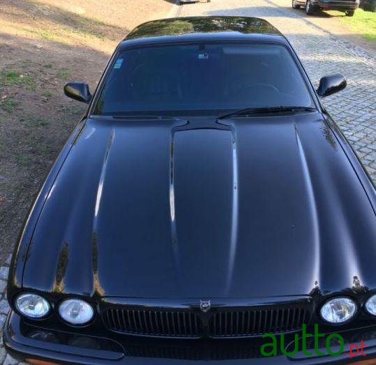 1999' Jaguar XJ 8 Executive  V8 photo #2