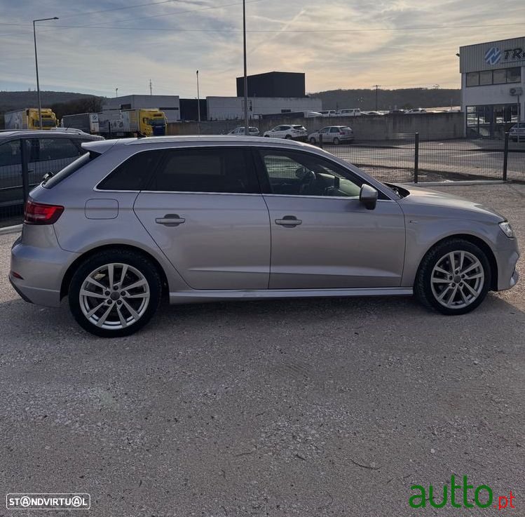 2019' Audi A3 Sportback photo #5
