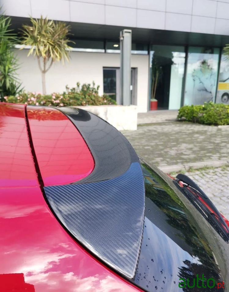 2014' Alfa Romeo Giulietta photo #5