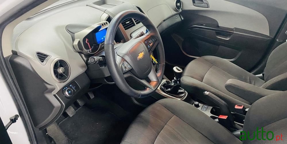 2012' Chevrolet Aveo 1.3 Tcdi Ls photo #4