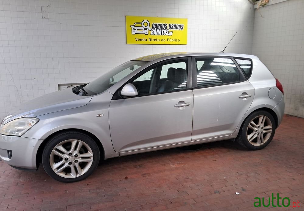 2008' Kia Ceed 1.6 Crdi Lx photo #2