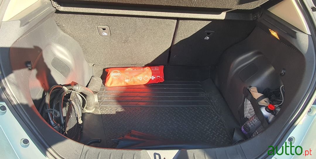 2018' Nissan Leaf photo #4