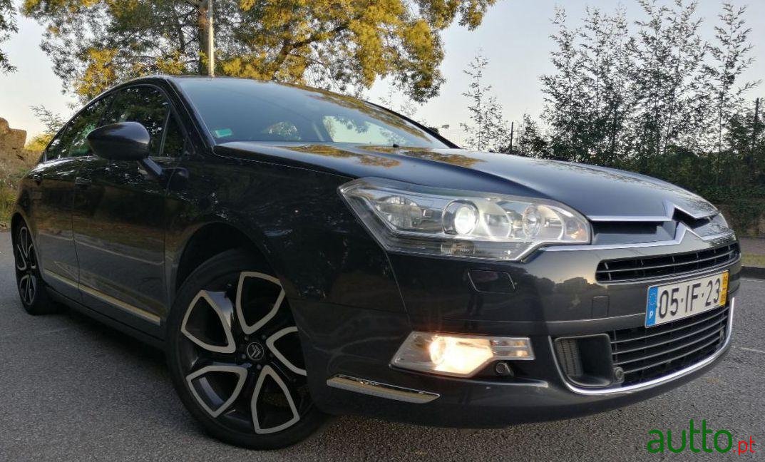 2009' Citroen C5 photo #2