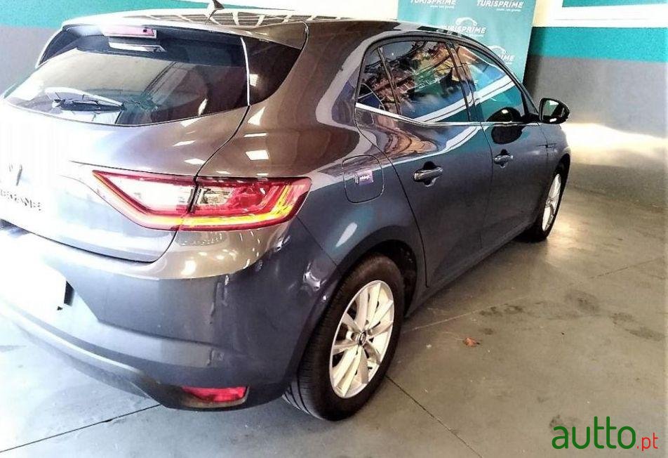 2016' Renault Megane photo #1