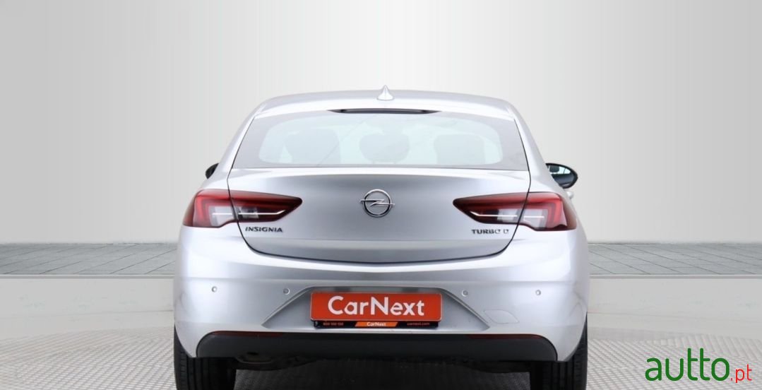 2017' Opel Insignia photo #4