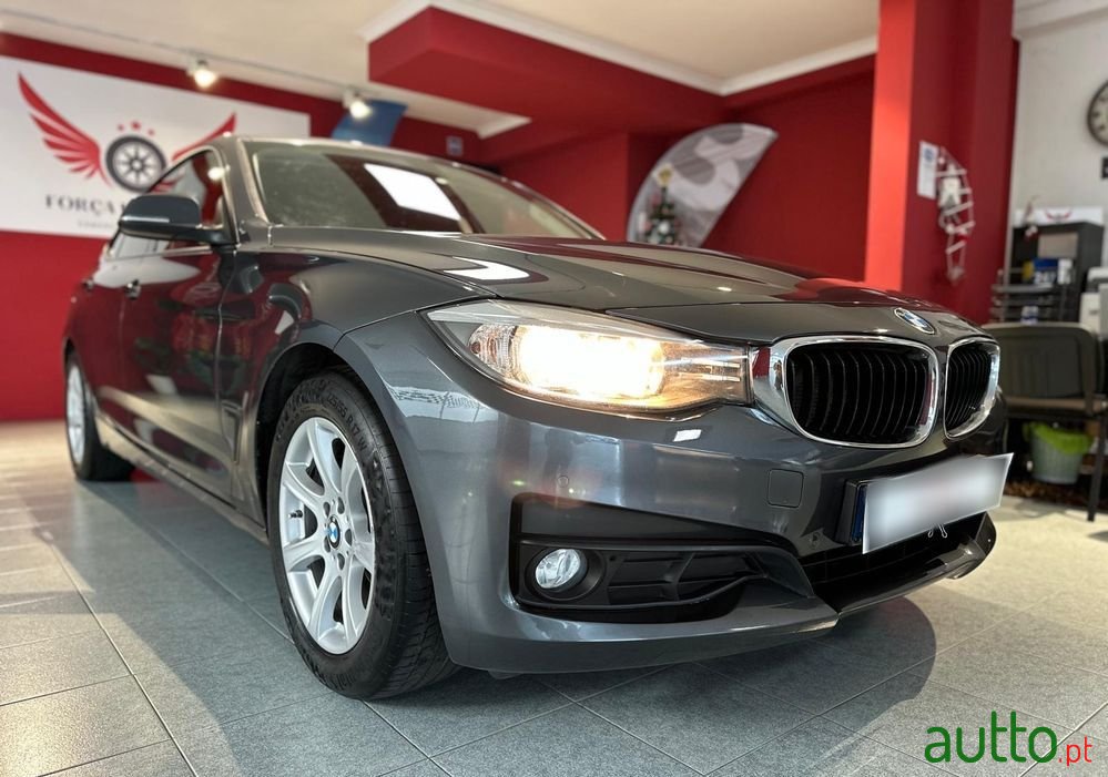 2014' BMW Série 3 D Line Luxury photo #1