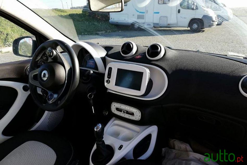 2015' Smart Forfour Cabrio photo #4