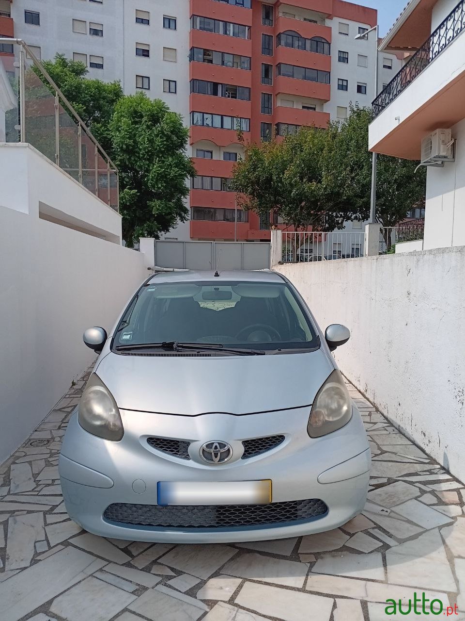 2006' Toyota Aygo 1 photo #2