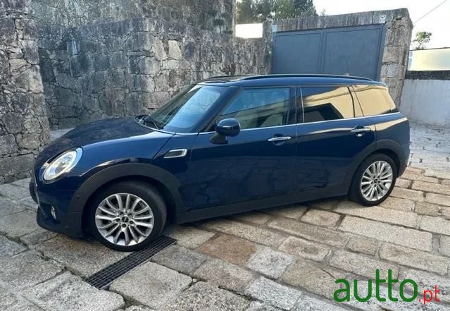 2016' MINI Clubman One D photo #2