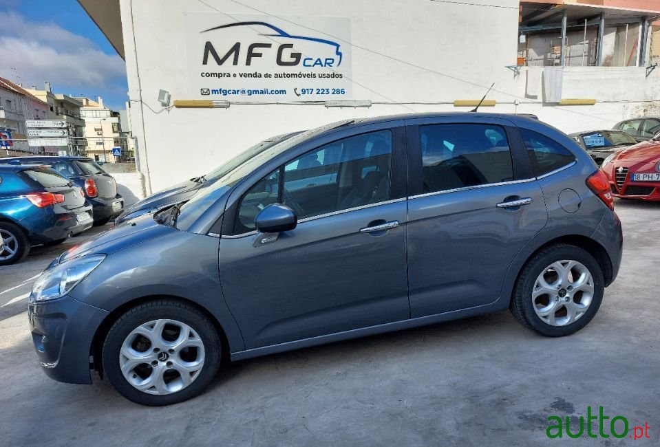 2011' Citroen C3 photo #1