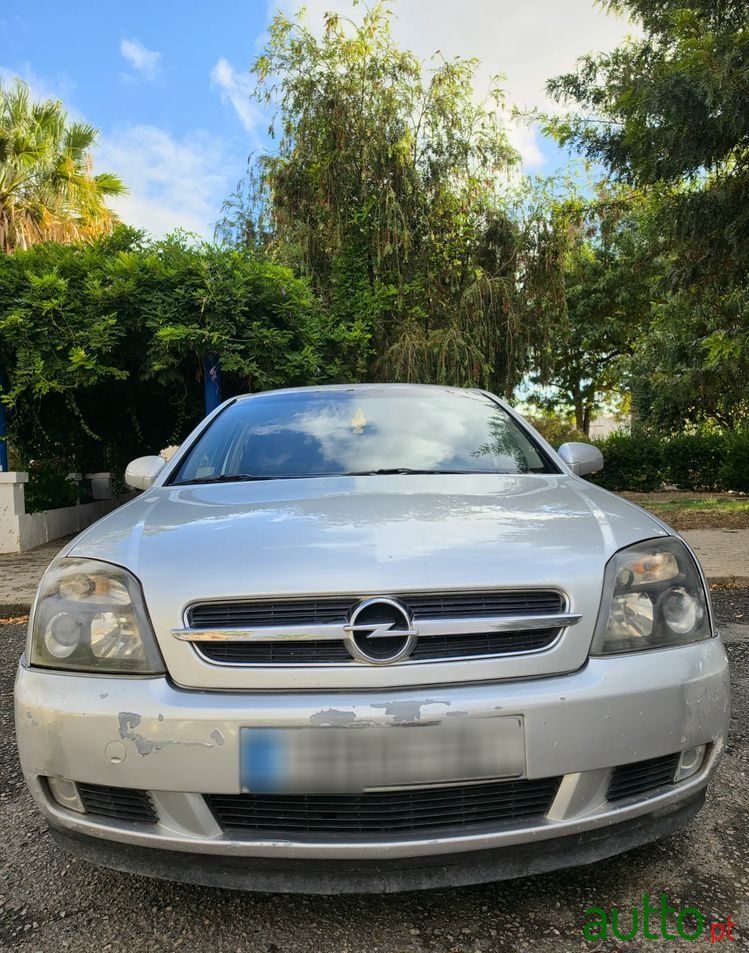 2005' Opel Vectra Gts 1.9 Cdti photo #3