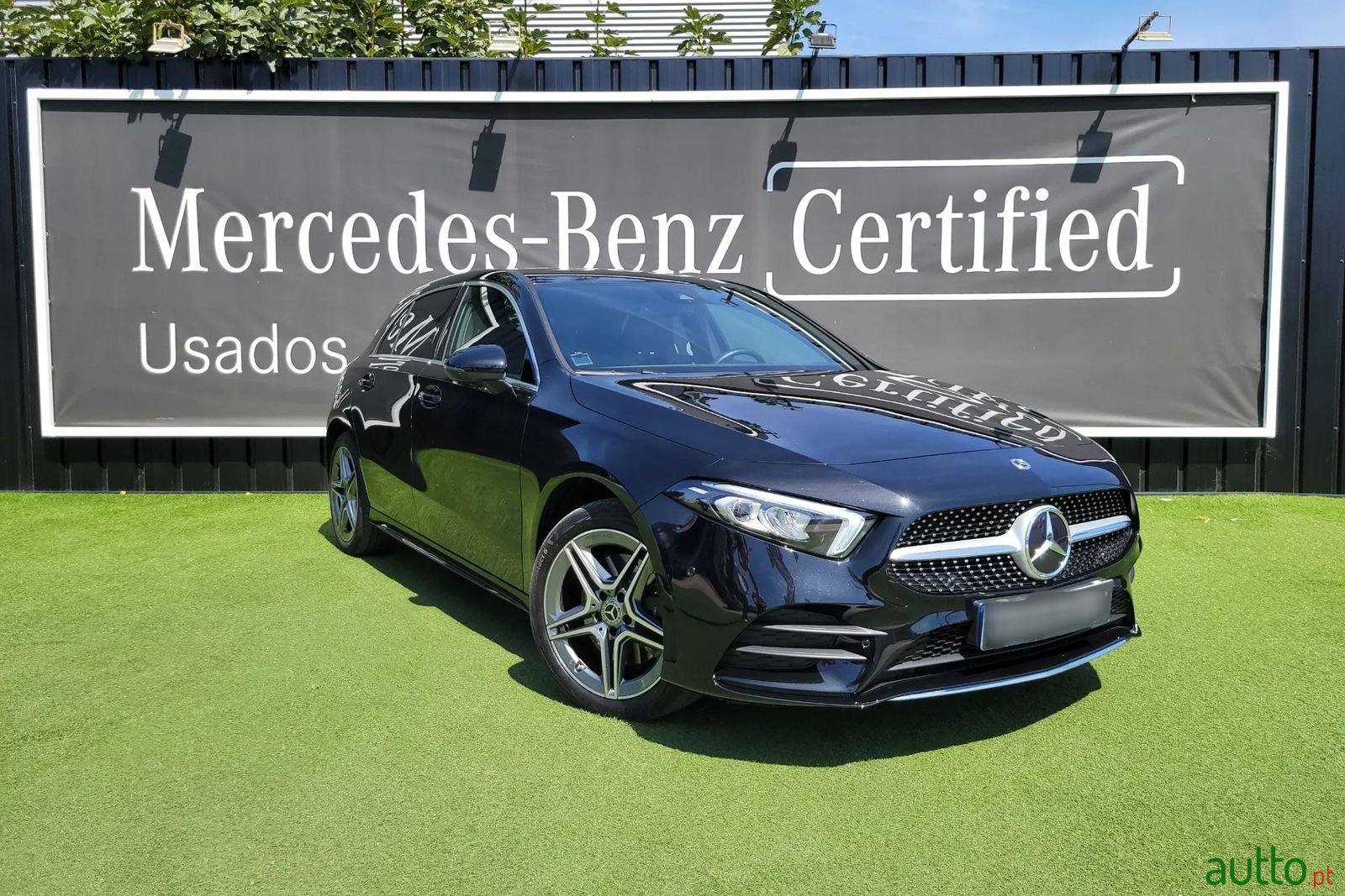 2022' Mercedes-Benz A-250 photo #3