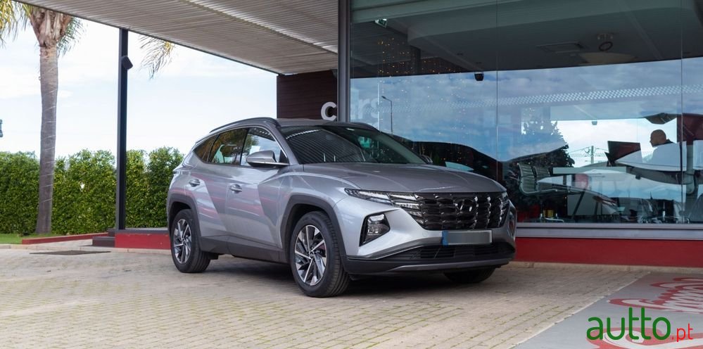 2021' Hyundai Tucson photo #2