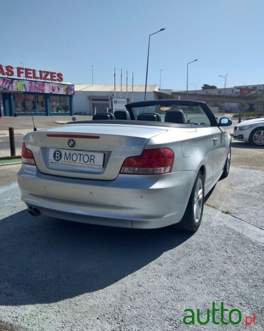 2008' BMW 120 photo #3