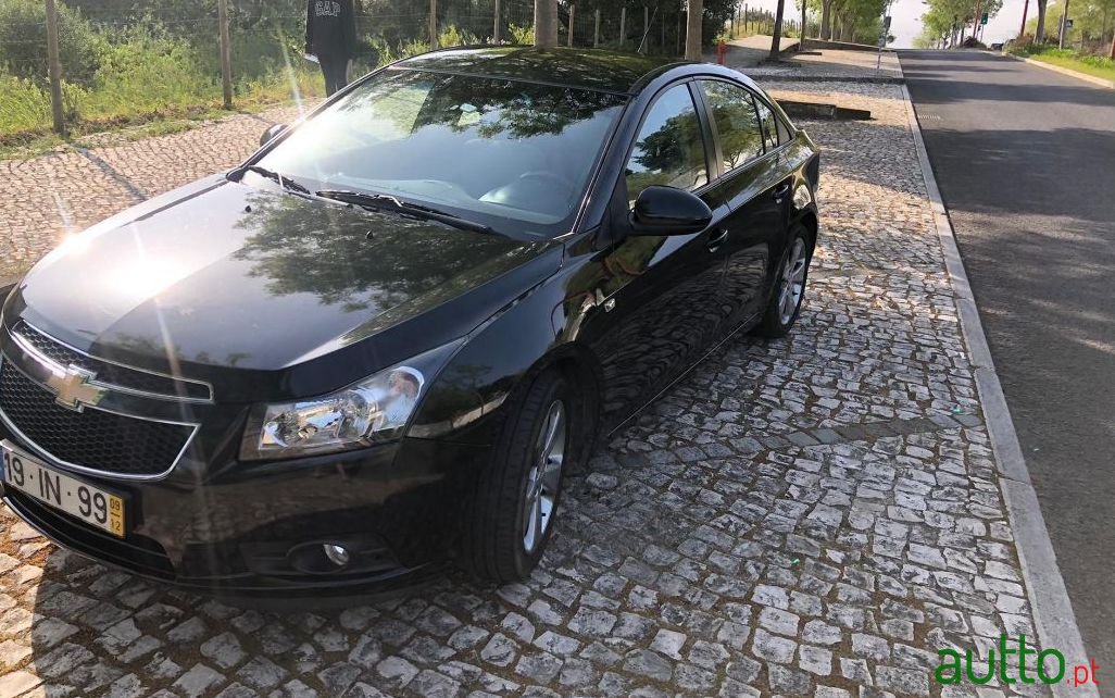 2009' Chevrolet Cruze photo #1