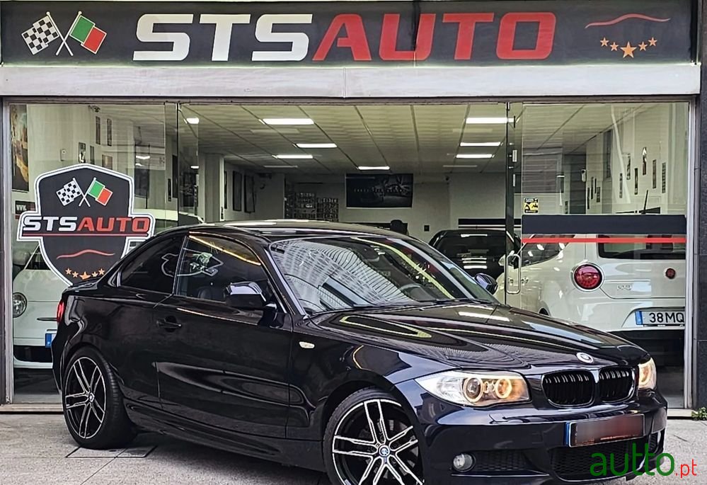 2013' BMW Série 1 D Line Sport photo #2