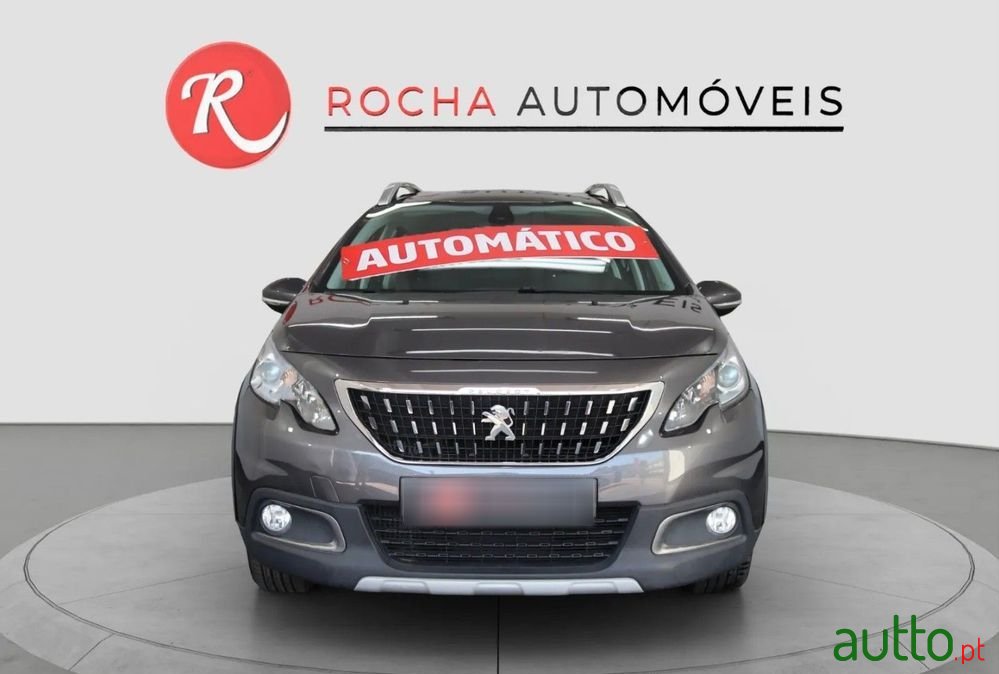 2018' Peugeot 2008 photo #2