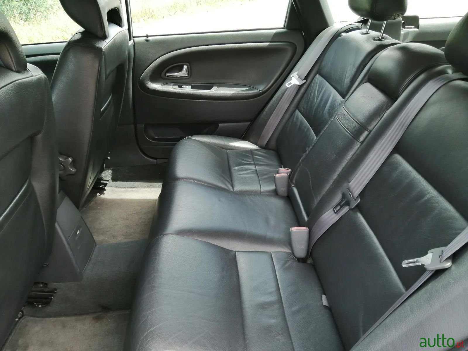 2000' Volvo V40 photo #5