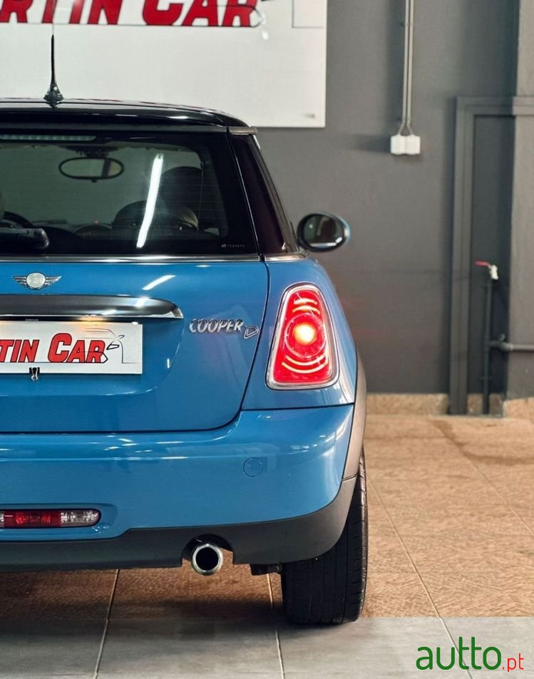 2013' MINI Cooper D Bayswater photo #4