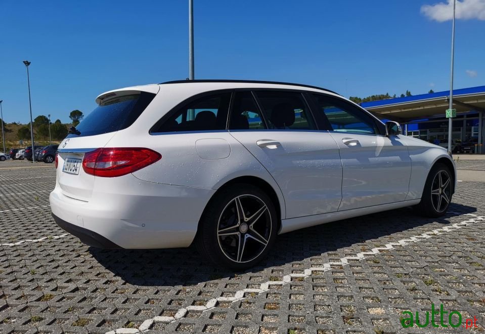 2014' Mercedes-Benz C-220 photo #3