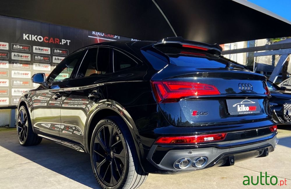 2022' Audi SQ5 photo #6