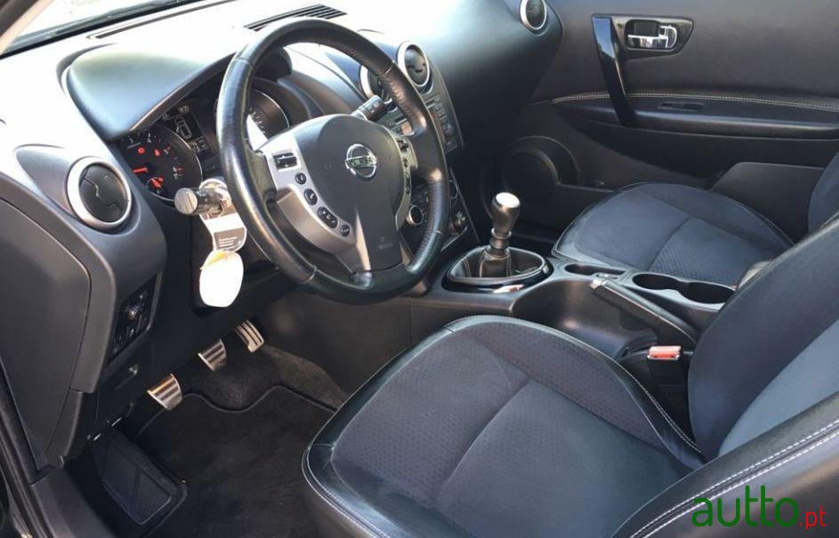 2013' Nissan Qashqai photo #4