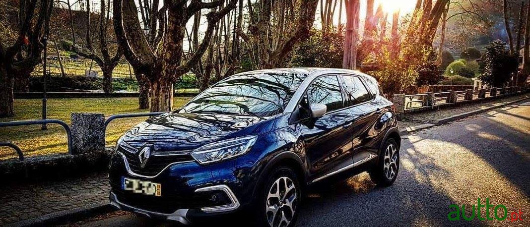 2018' Renault Captur Exclusive Tce photo #3