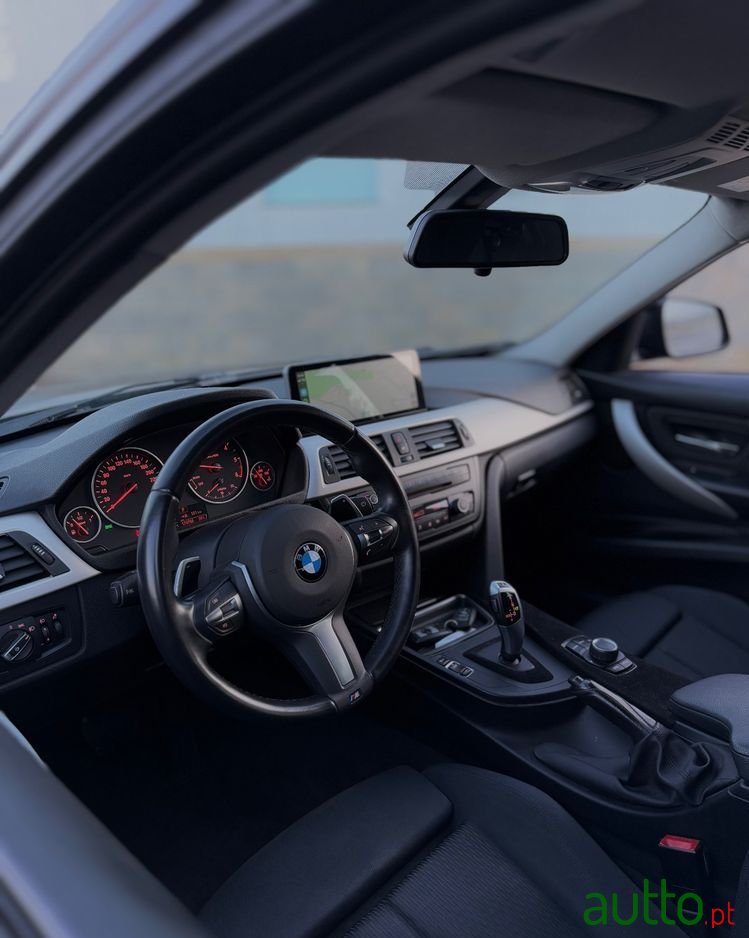2014' BMW Série 3 D Touring photo #5