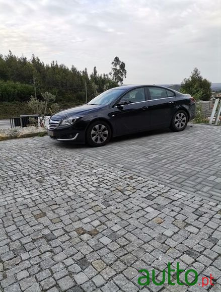 2014' Opel Insignia photo #2