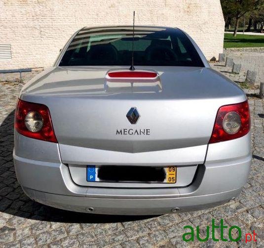 2009' Renault Megane photo #5