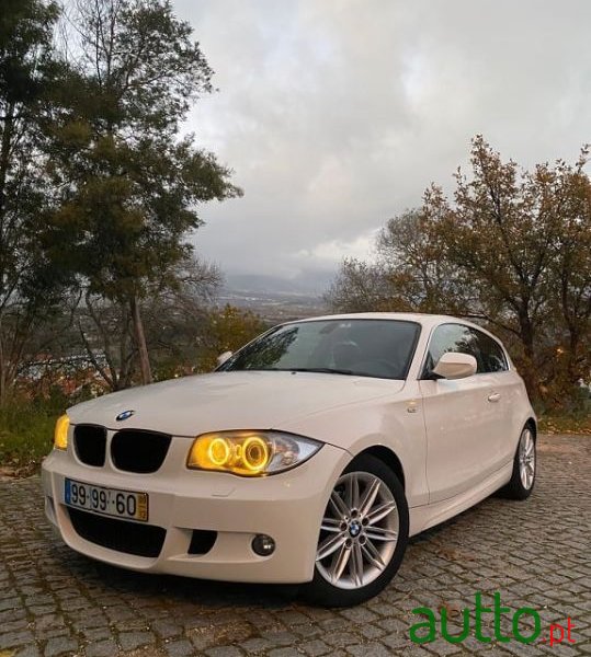 2009' BMW 118 photo #1