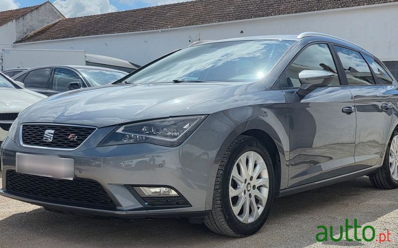 2014' SEAT Leon St 1.6 Tdi Style S/S photo #1