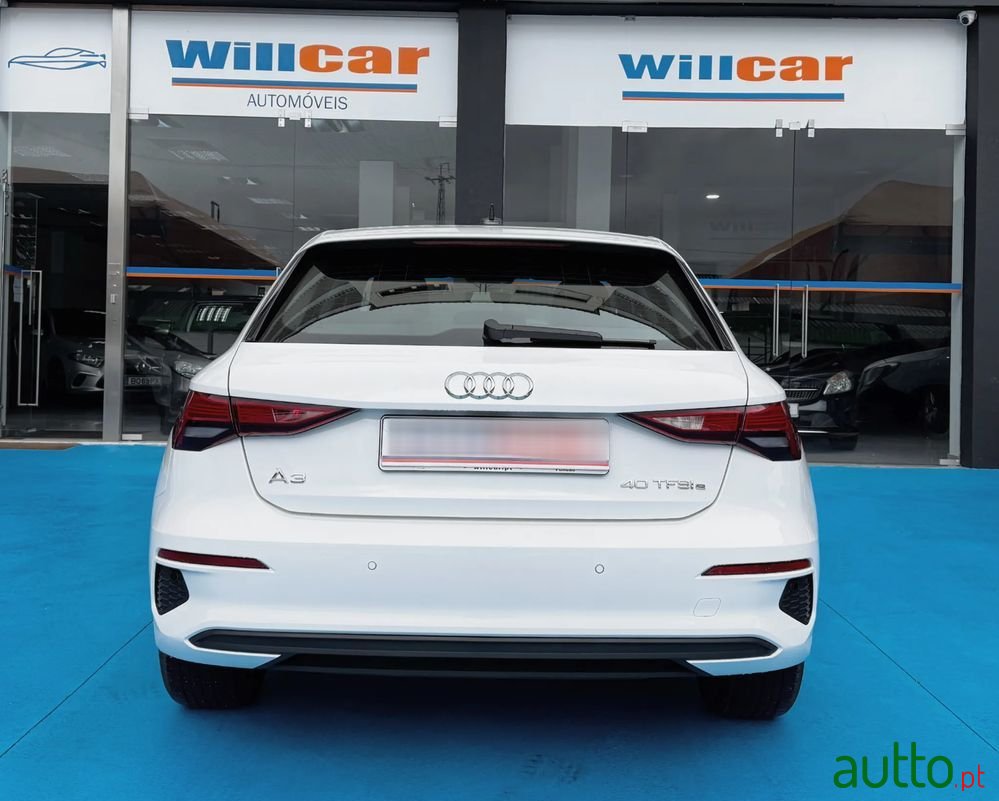 2022' Audi A3 Sportback photo #4