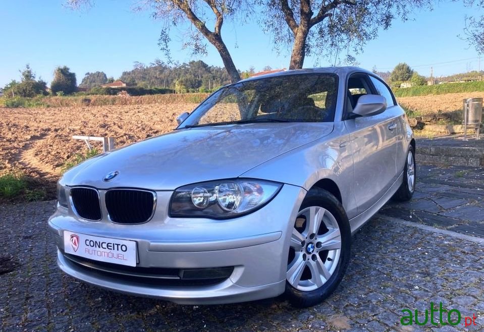 2010' BMW 118 photo #2