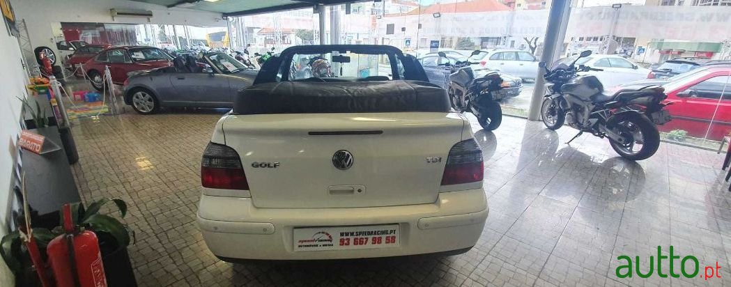 1998' Volkswagen Golf photo #2