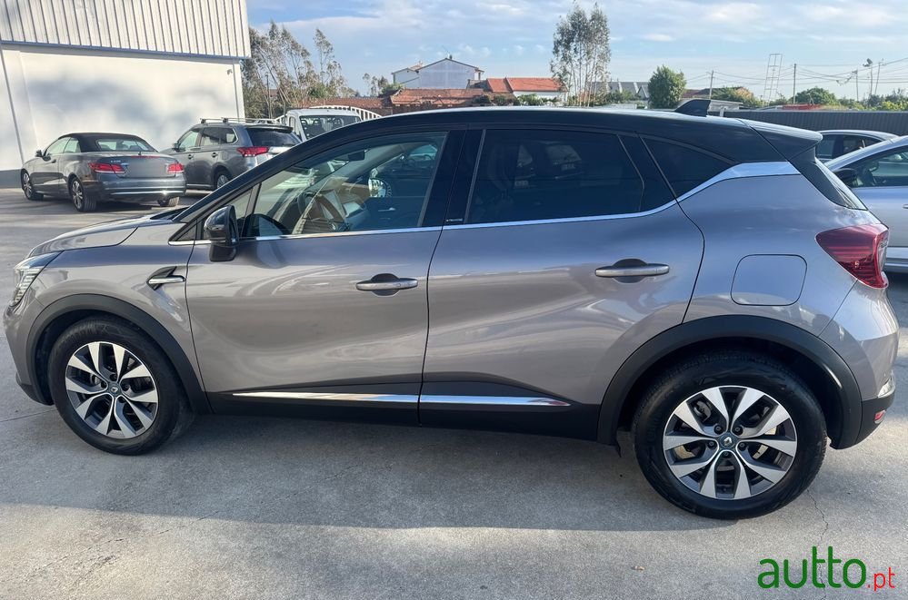 2020' Renault Captur photo #4