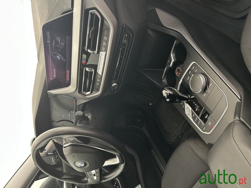 2022' BMW 2 Series photo #6